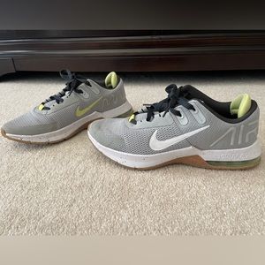 Nike Air Max Alpha Trainer 4 Training Shoes- Like New- no signs of wear!